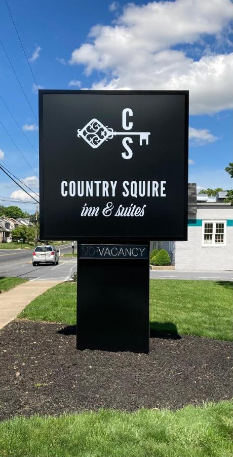 Country Squire Inn And Suites New Holland ภายนอก รูปภาพ